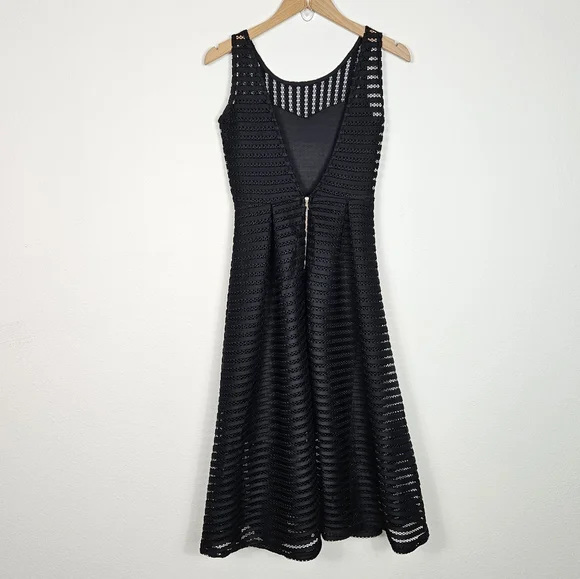 Christian Siriano Black Mesh Stripe Cocktail Dress Nwt Womens Size S Midi - Picture 3 of 12